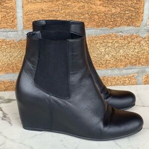 Stuart Weitzman Women's Black Wedge Nusocks Leather Booties 7.5 M